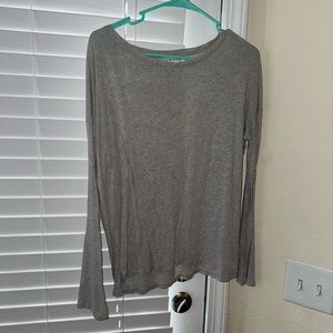 GRAY ATHLETA SHIRT